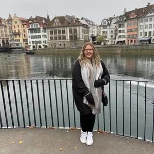 Meet your Posher, Abbey-rae